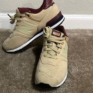 574 New Balance (Men’s 5, Women’s 7)